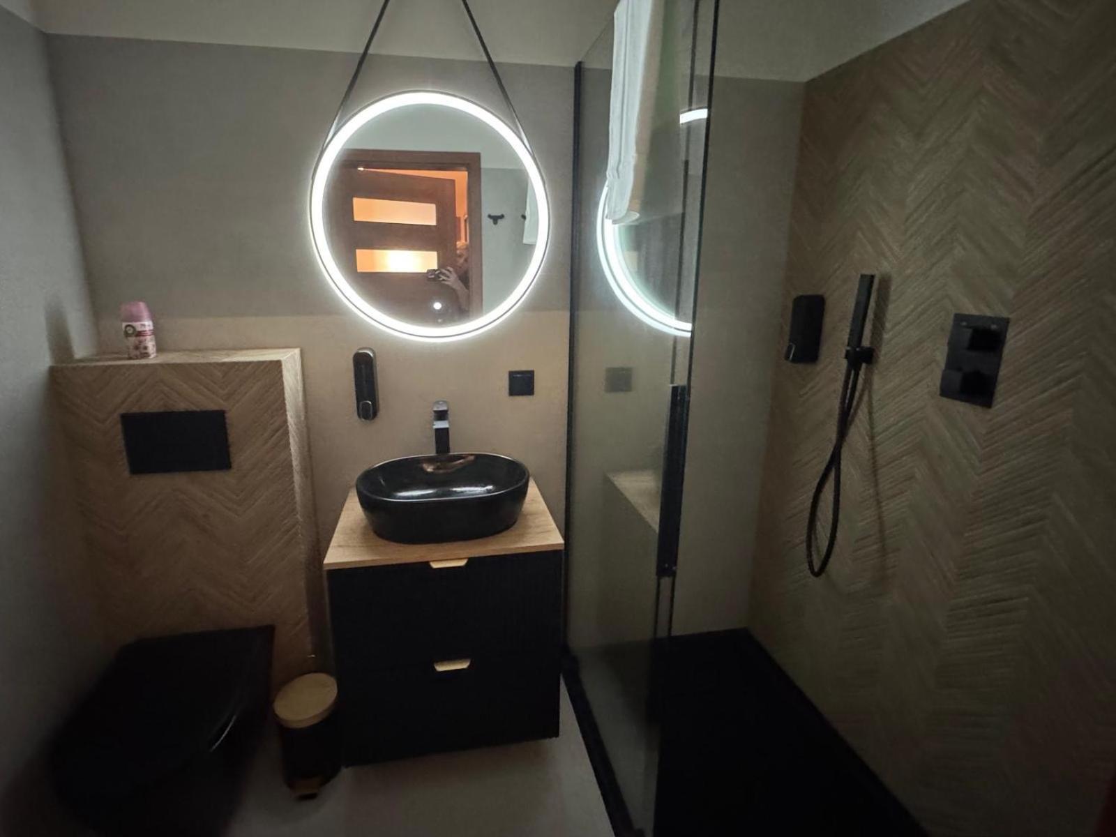 Apartment Bajeczny 87 - 5 Min To Tauron Arena Cracow - Beside The Vistula River