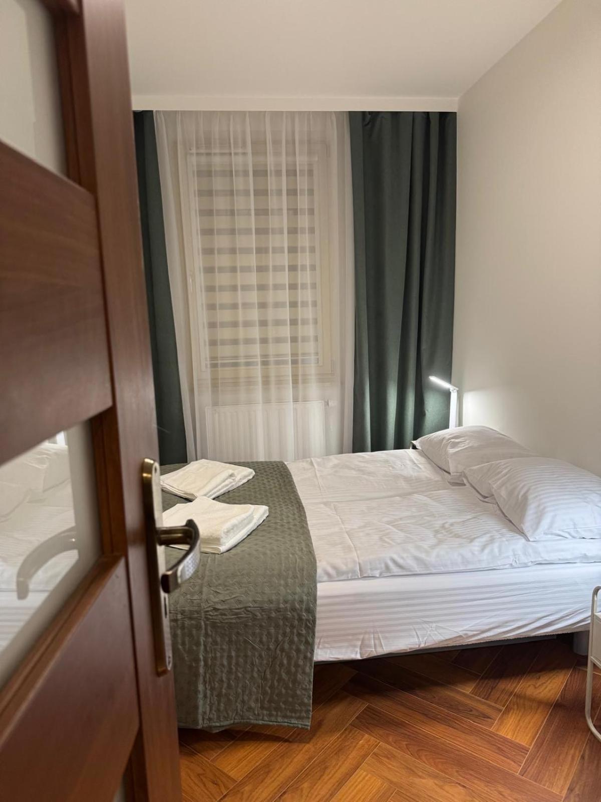 Apartment Bajeczny 87 - 5 Min To Tauron Arena Cracow - Beside The Vistula River *